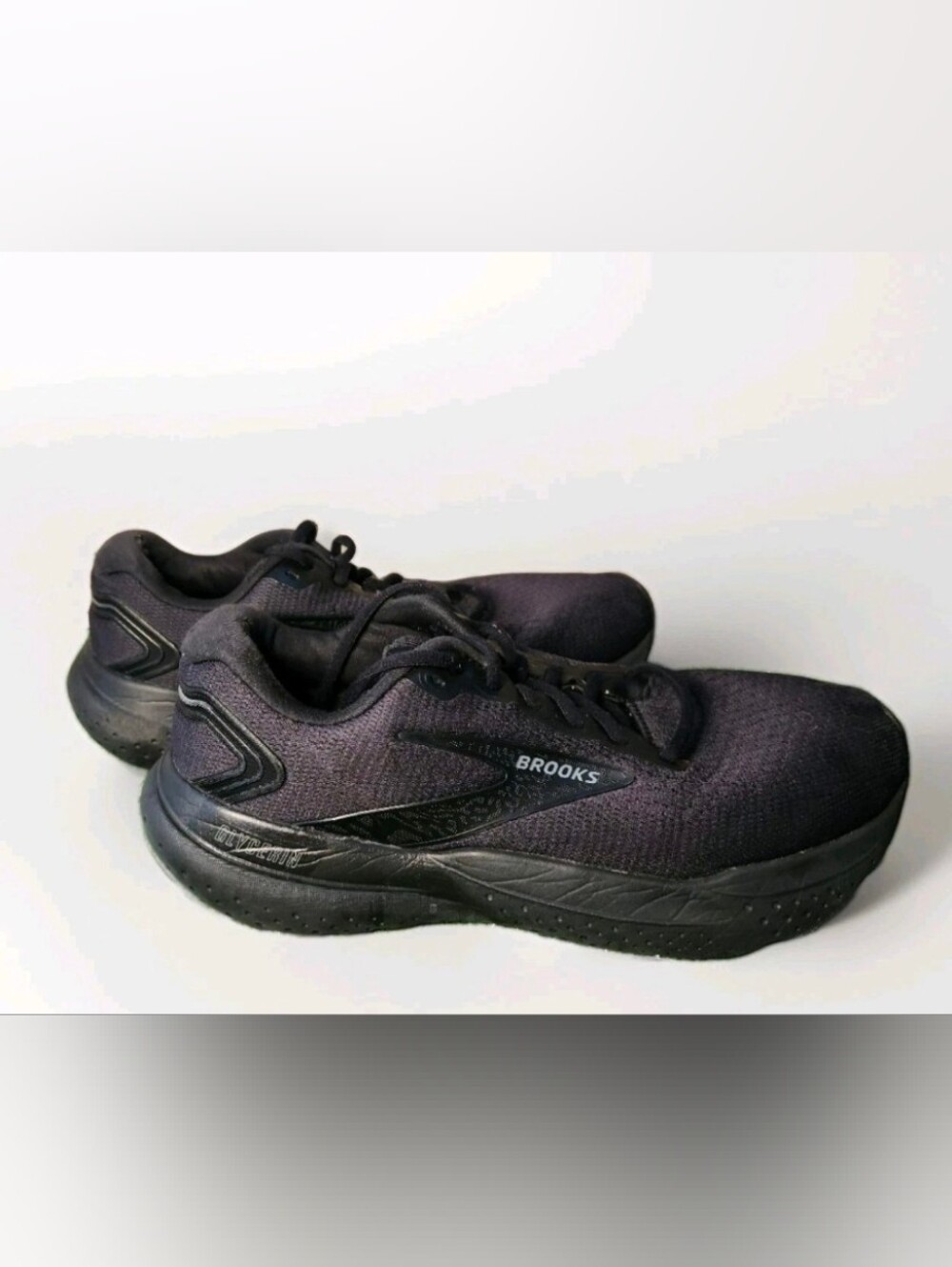 Brooks Men's Black Running Shoes
